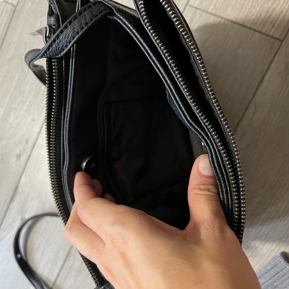 SOLD Black Matt and nat purse - Picture 2 of 2